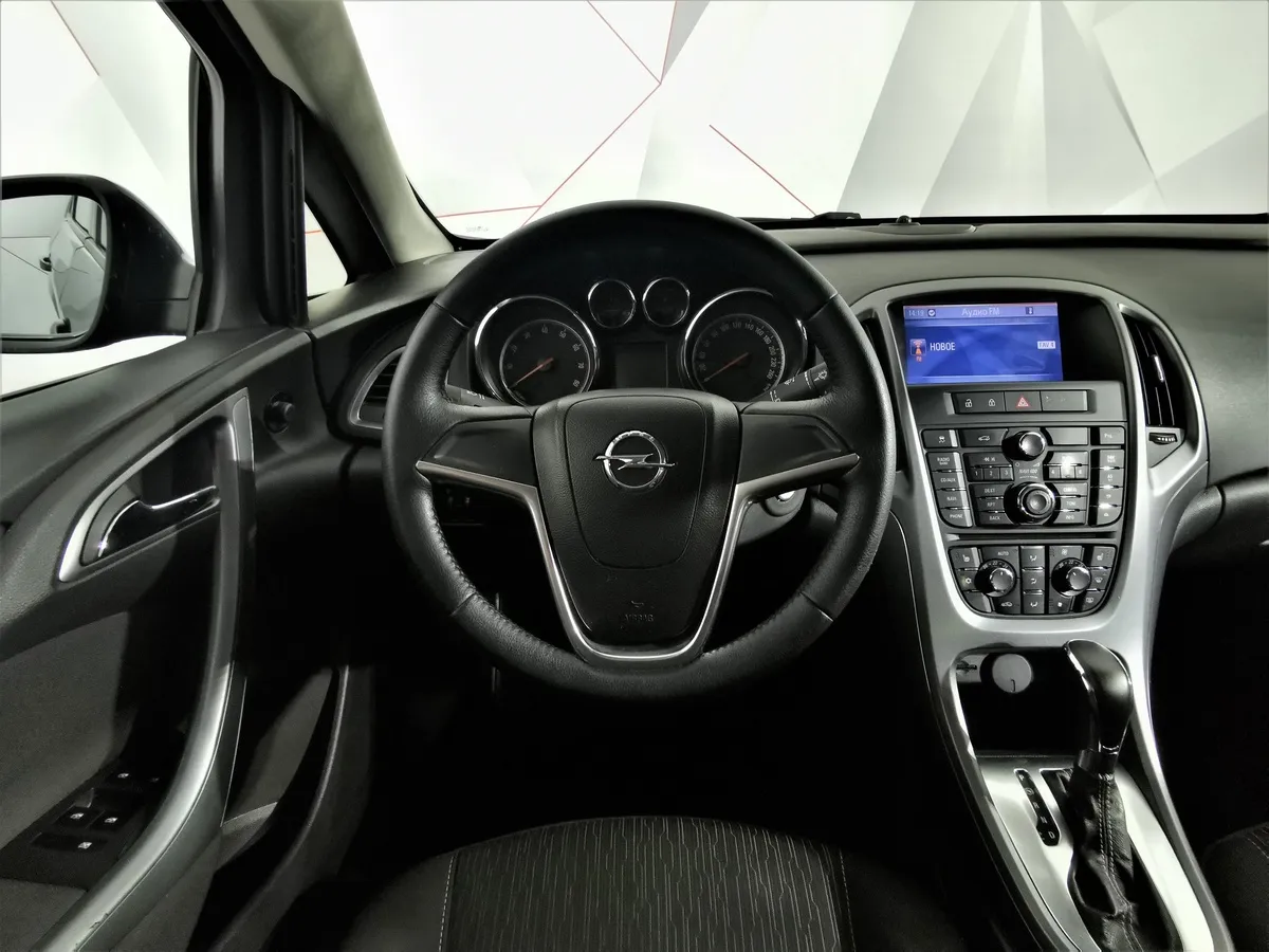 Opel Astra 1.4 Turbo AT (140 л.с.) Серый в АВИЛОН. Слайд №19