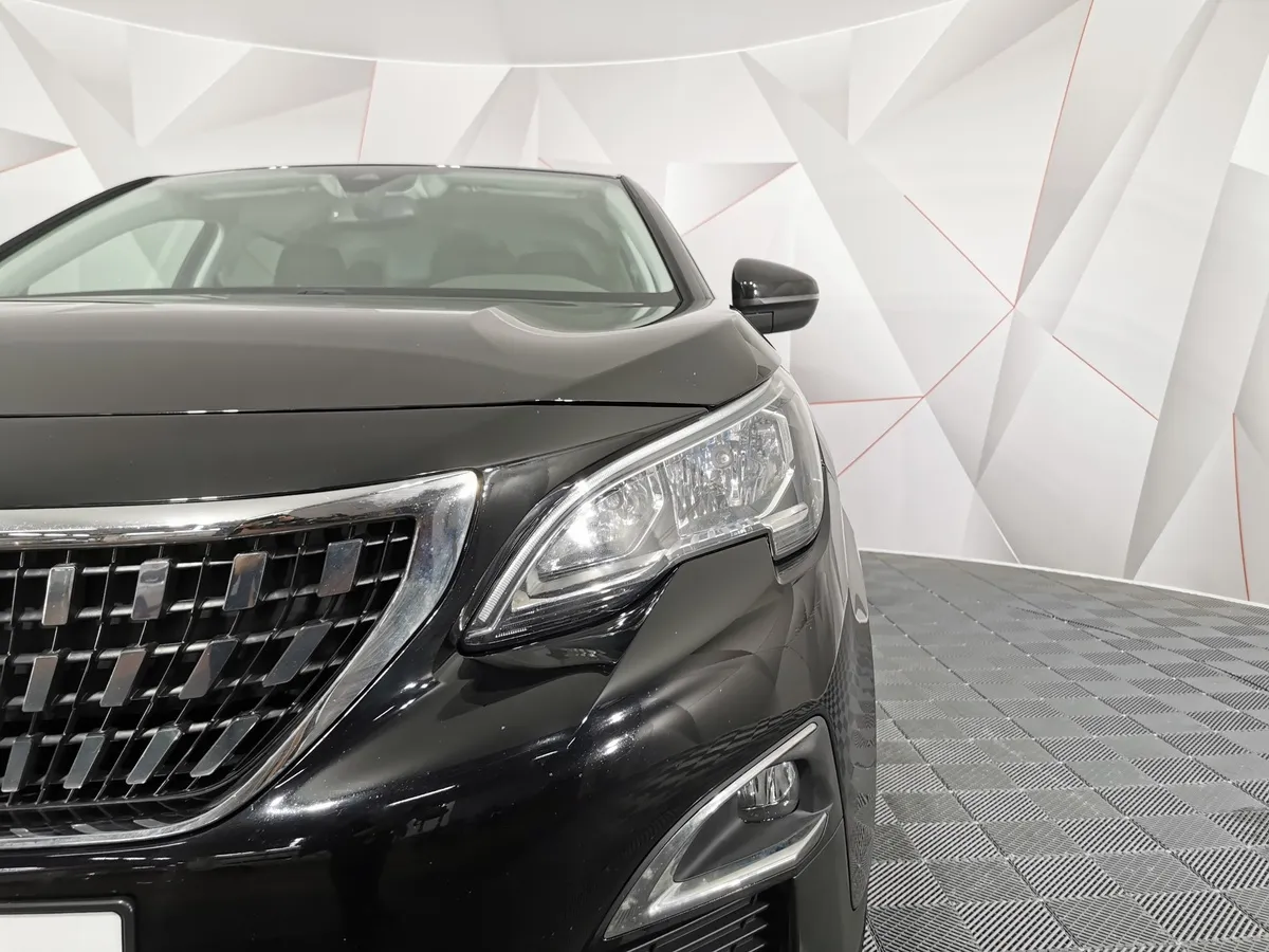 Peugeot 3008 1.5 HDi AT (130 л.с.) Черный в АВИЛОН. Слайд №10