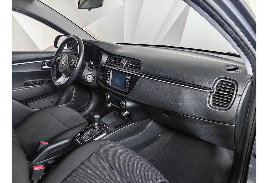 LIVE. Слайд №9