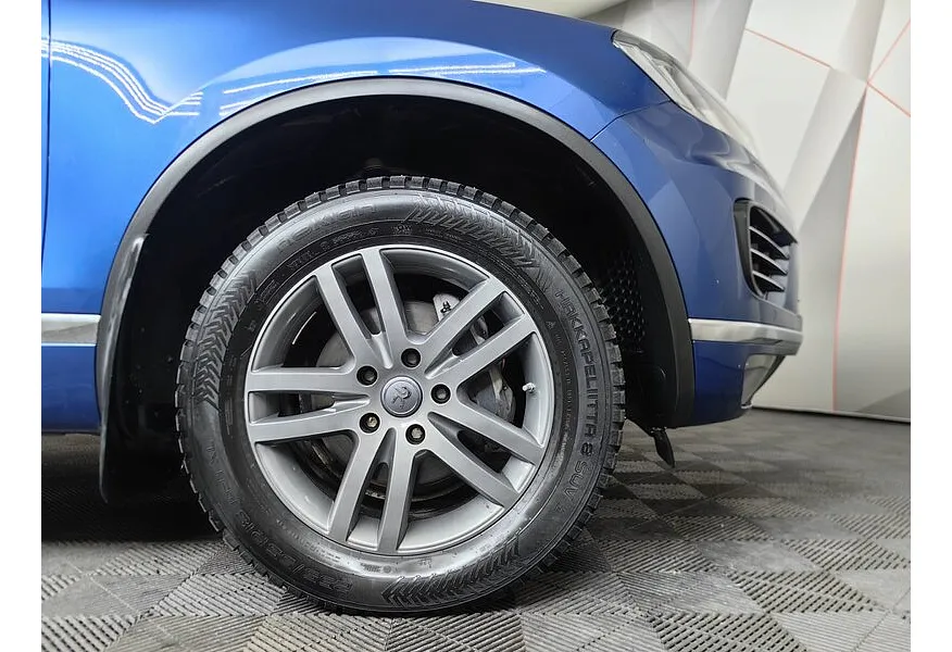 Volkswagen Touareg 3.0 TDI Tiptronic 4Motion (204 л.с.) Синий в АВИЛОН. Слайд №9
