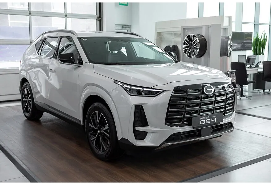 GAC GS4 2.0T 8AT 4WD (231 л.с.) GB Белый в АВИЛОН. Слайд №2