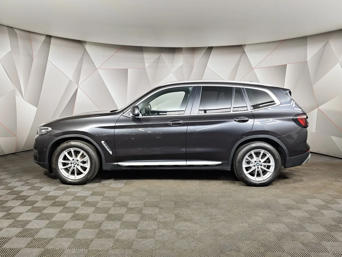 BMW X3 xDrive20d AT (190 л.с.) Lifestyle Серый в АВИЛОН. Слайд №5