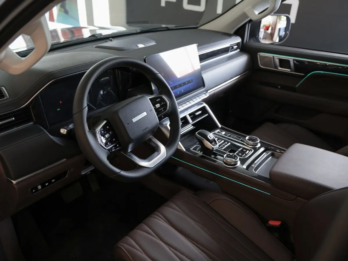 Foton Tunland V7 2.0d AT 4WD (159 л.с.) Extreme Серый в АВИЛОН. Слайд №5
