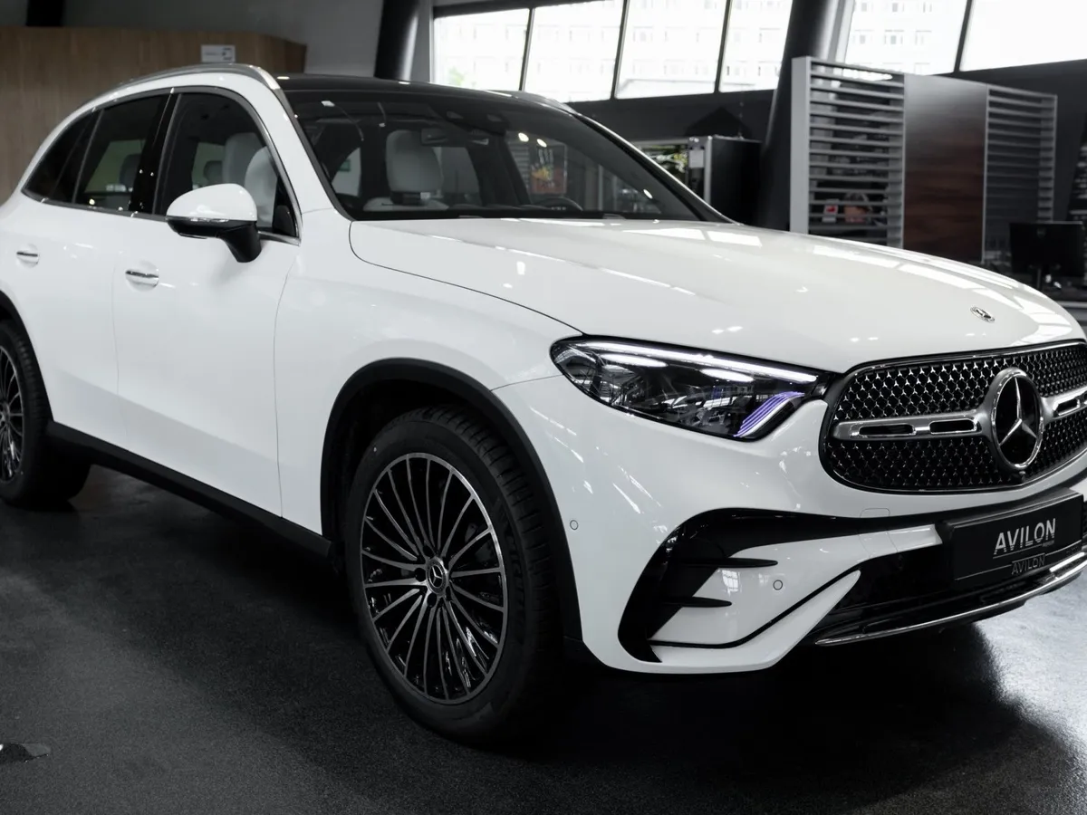 АВИЛОН - Mercedes-Benz GLC 300 4MATIC 9G-TRONIC (258 л.с.) Белый - slide 10156653