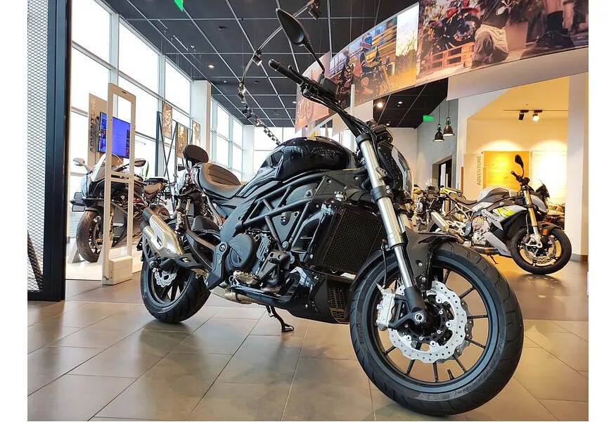 АВИЛОН - Benelli 502C 500 см³ (47 л.с.) 500 Черный - slide 0