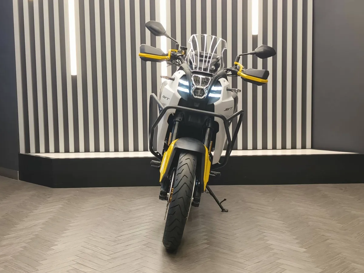 QJMOTOR SVT 650 645 см³ (76 л.с.) (76) 645 Белый в АВИЛОН. Слайд №4