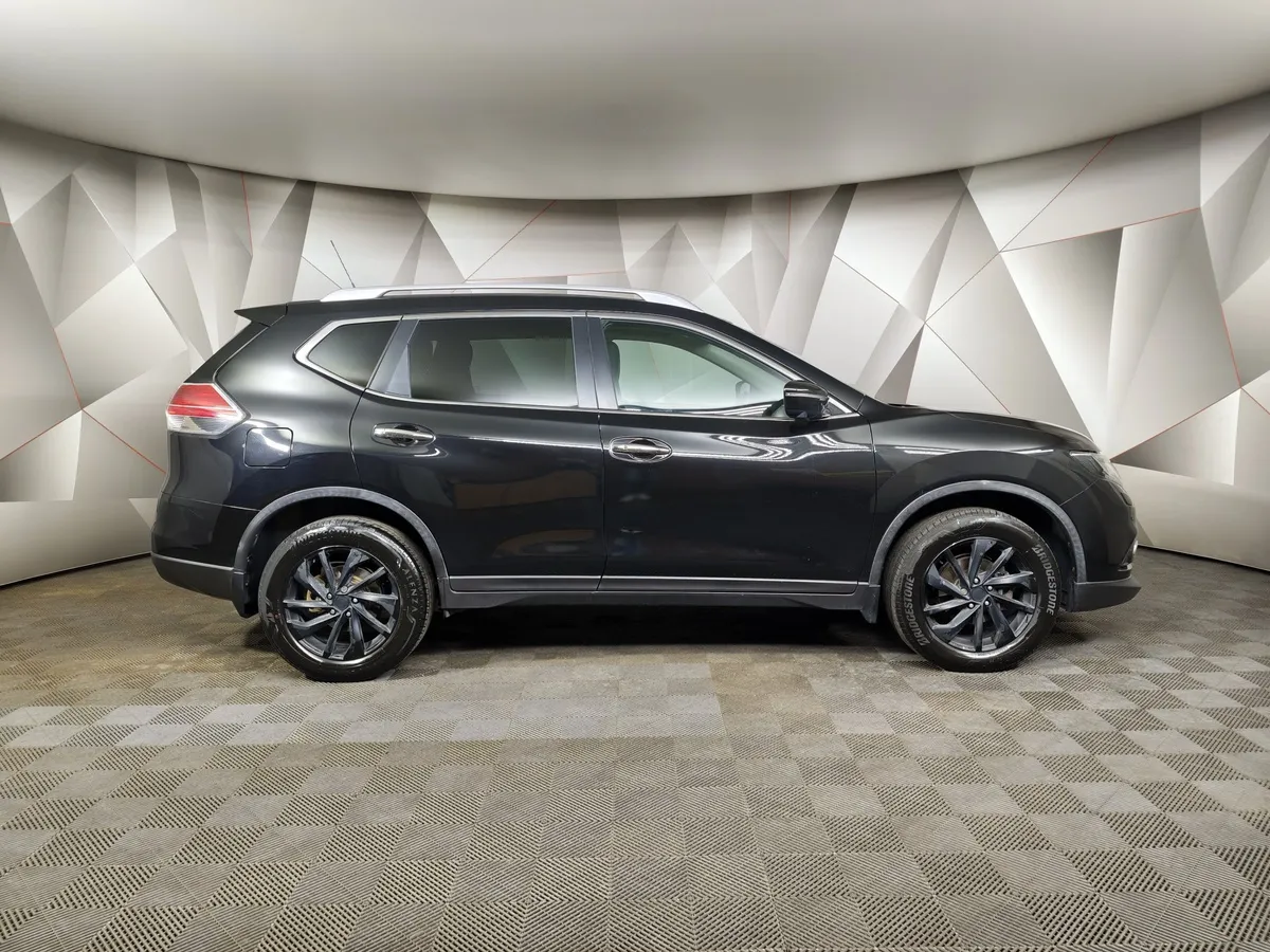 Nissan X-Trail 2.0 CVT AWD (144 л.с.) Черный в АВИЛОН. Слайд №6