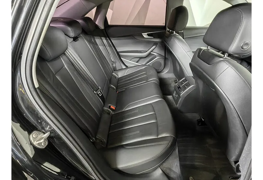 Audi A4 1.4 TFSI S tronic (150 л.с.) Design Черный в АВИЛОН. Слайд №15 Audi A4 1.4 TFSI S tronic (150 л.с.) Design Черный в АВИЛОН. Слайд №15