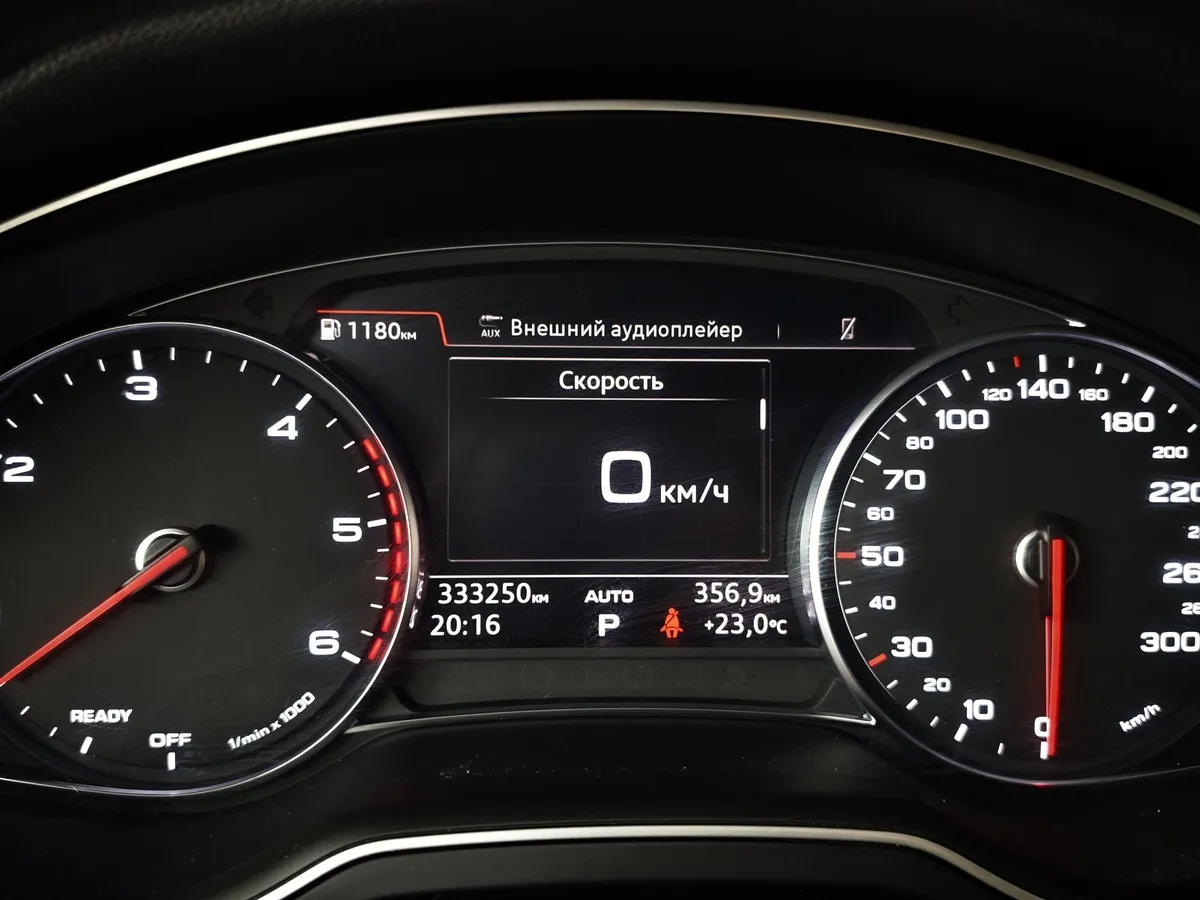 Audi Q7 3.0 TDI Tiptronic quattro (249 л.с.) Черный в АВИЛОН. Слайд №17