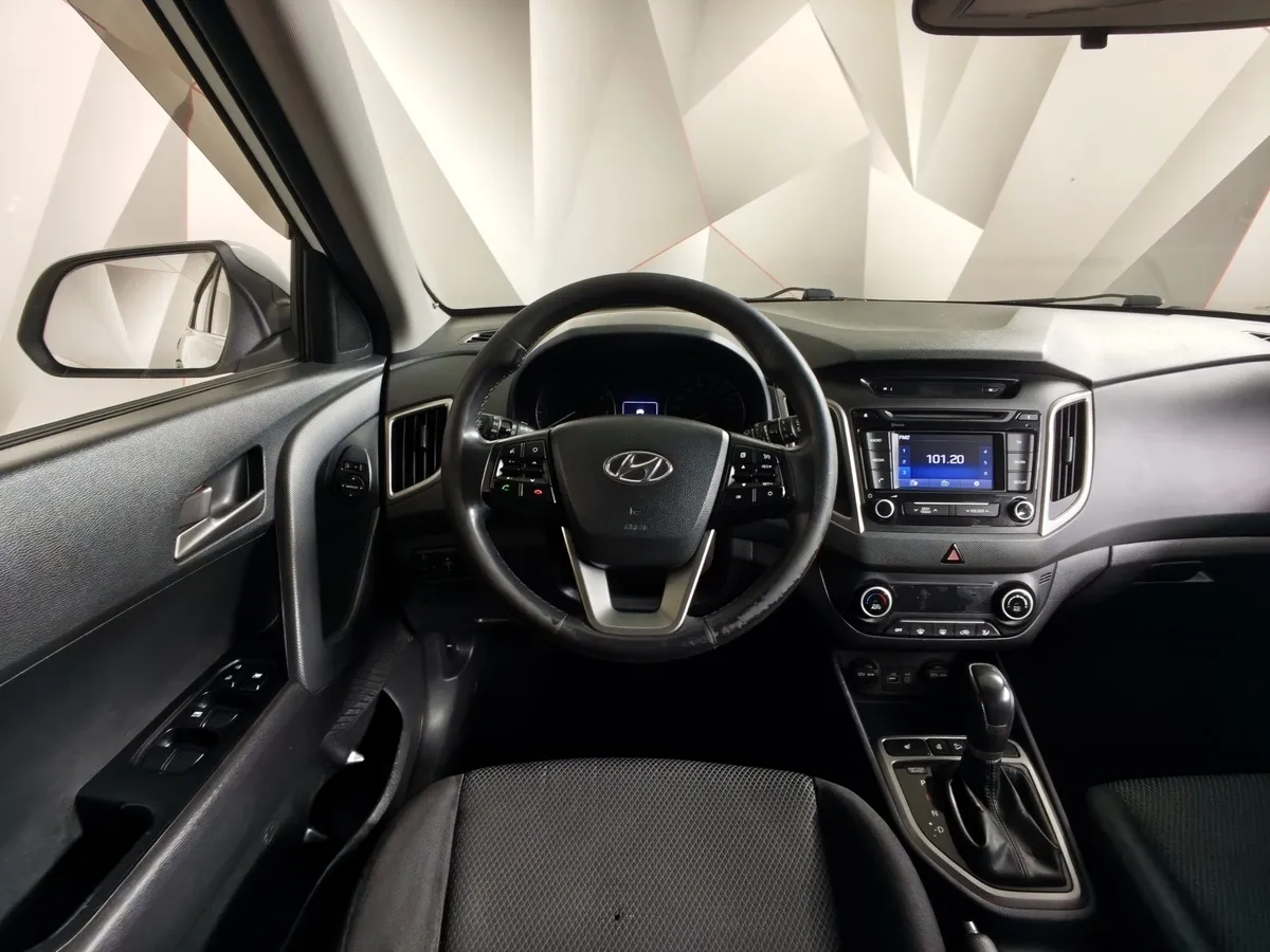 Hyundai Creta 2.0 AT AWD (149 л.с.) Travel + Advanced + Style Белый в АВИЛОН. Слайд №20