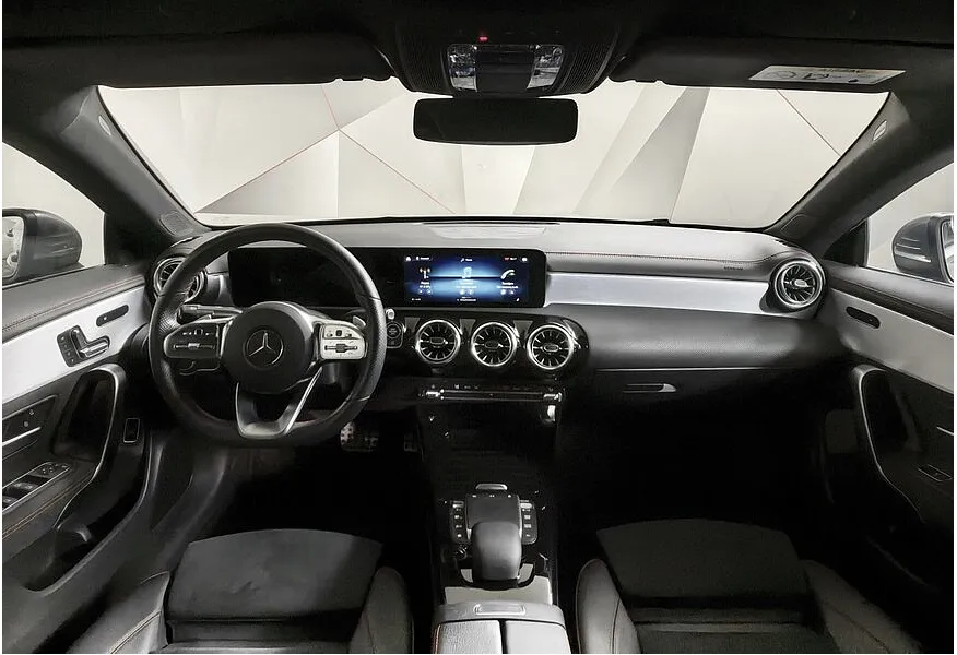 Mercedes-Benz CLA 200 7G-DCT (150 л.с.) Sport Серый в АВИЛОН. Слайд №14