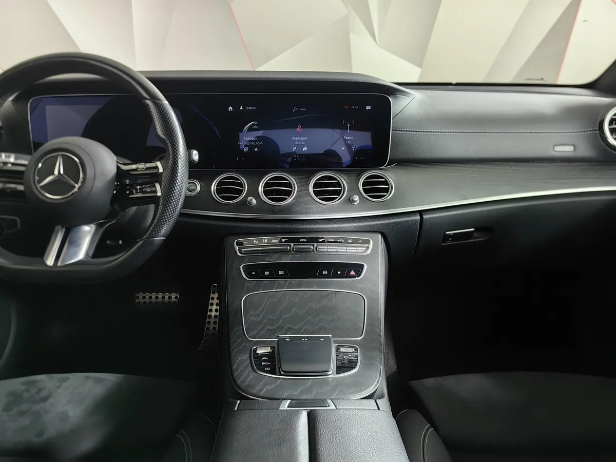 Mercedes-Benz E-Класс E 200 4MATIC 9G-TRONIC (184 л.с.) Sport Белый в АВИЛОН. Слайд №15