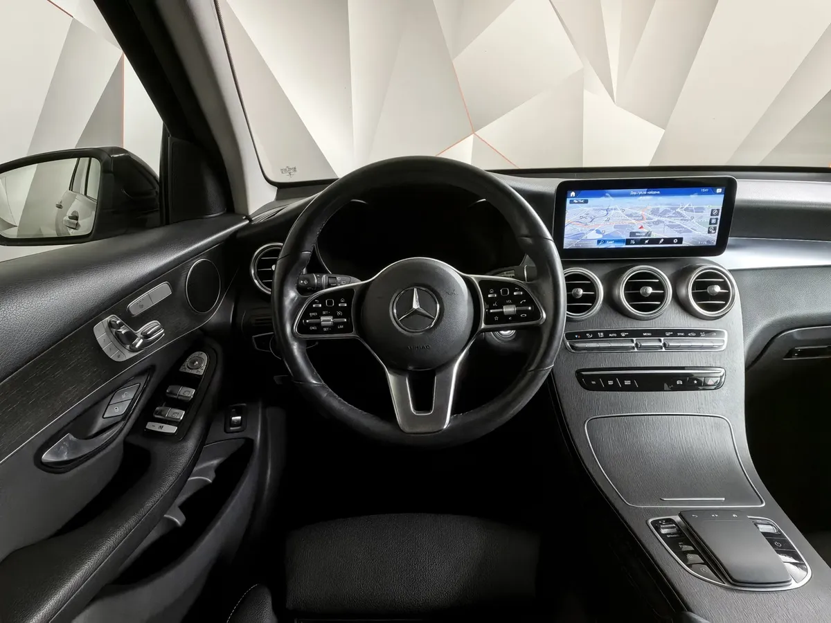 Mercedes-Benz GLC 300 9G-TRONIC 4MATIC (249 л.с.) Sport Plus (Локальная сборка) Серебристый в АВИЛОН. Слайд №19
