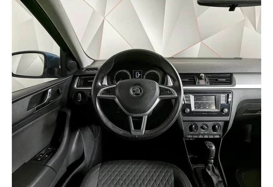 Skoda Rapid 1.6 AT (110 л.с.) Синий в АВИЛОН. Слайд №10