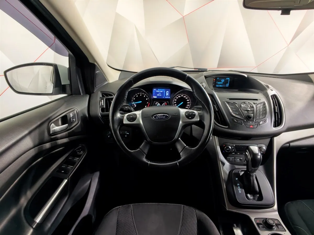 Ford Kuga 1.6 EcoBoost AT AWD (150 л.с.) Titanium Белый в АВИЛОН. Слайд №20