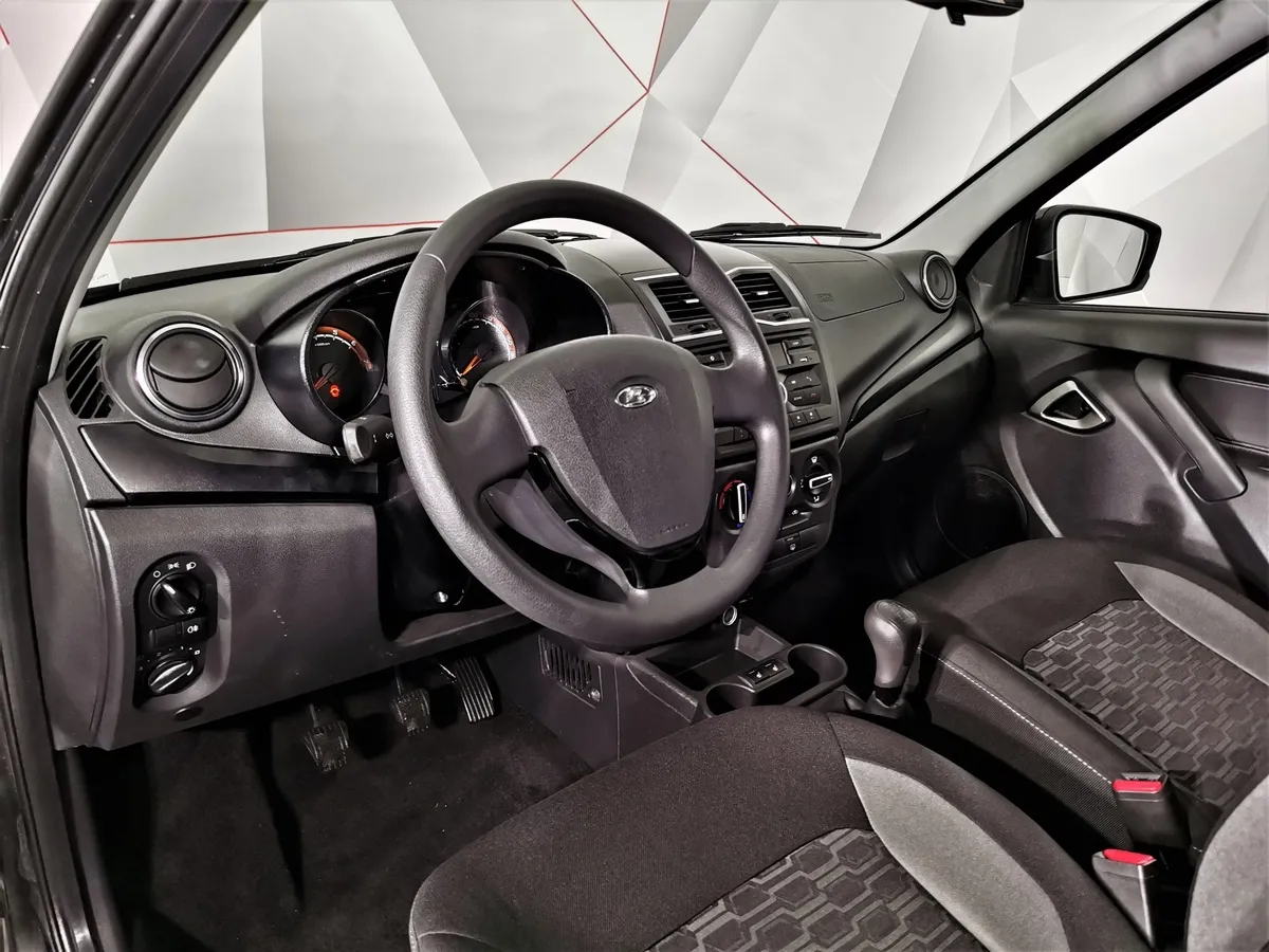 ВАЗ (Lada) Granta 1.6 MT (106 л.с.) Черный в АВИЛОН. Слайд №18