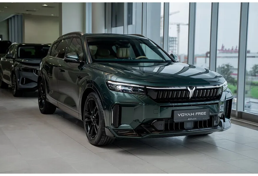 АВИЛОН - Voyah Free EVR 1.5 AT AWD (489 л.с.) Зеленый - slide 8659379