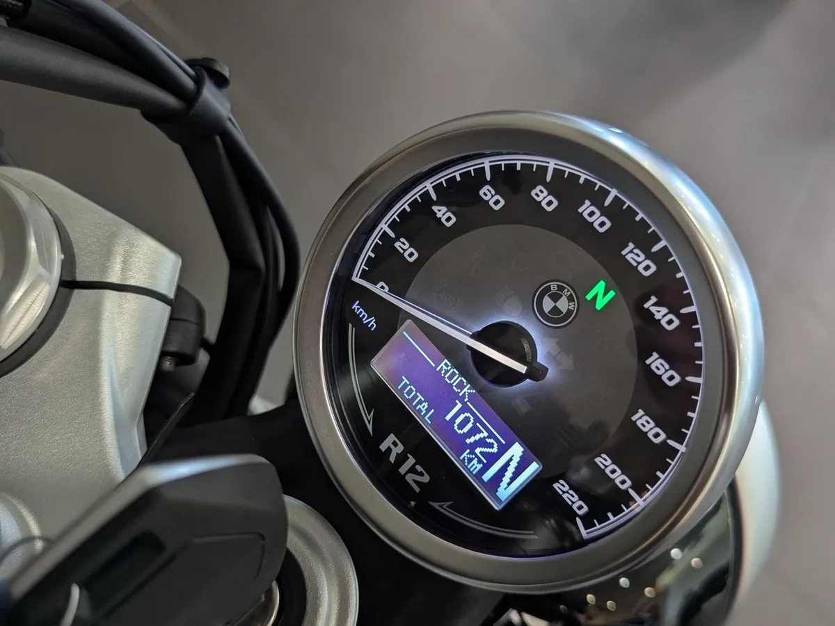 BMW Motorrad R 12 R 12 1200 см³ 1200 Красный в АВИЛОН. Слайд №11