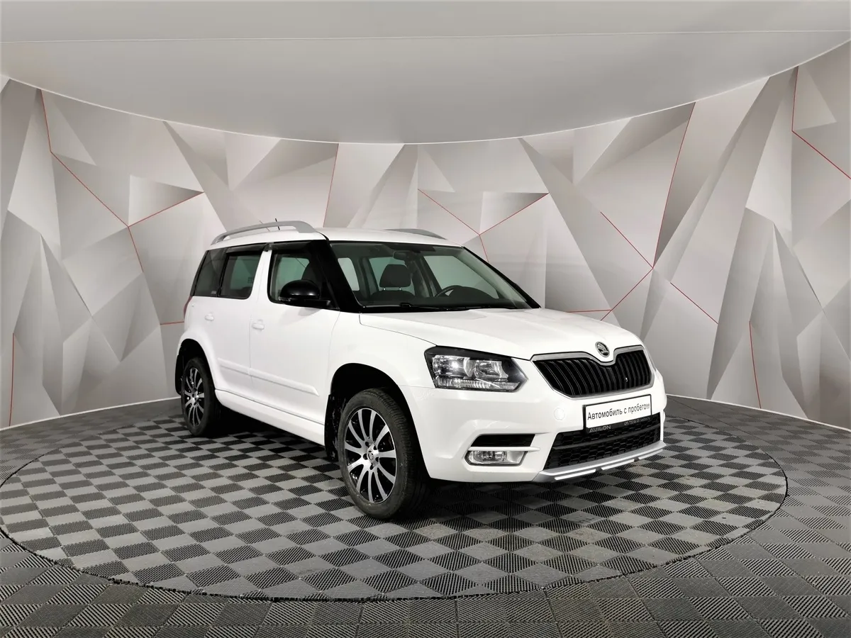 Skoda Yeti 1.6 AT (110 л.с.) Белый в АВИЛОН. Слайд №3