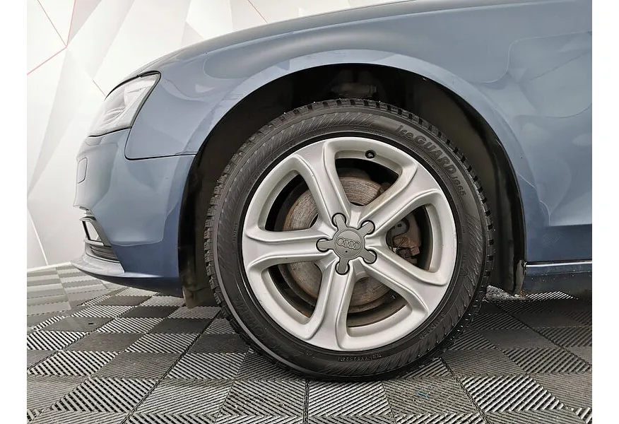 Audi A4 1.8 TFSI multitronic (170 л.с.) в АВИЛОН. Слайд №9