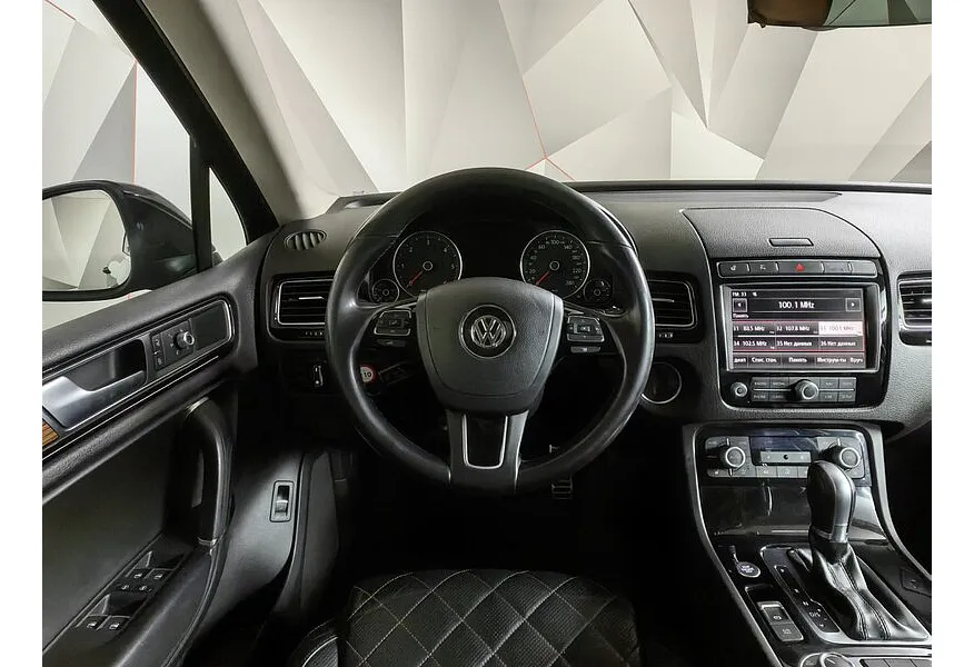Volkswagen Touareg 3.0 TDI Tiptronic 4Motion (204 л.с.) Черный в АВИЛОН. Слайд №20