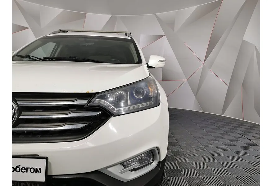 Dongfeng AX7 2.0 AТ CVVT (140 л.с.) Белый в АВИЛОН. Слайд №10