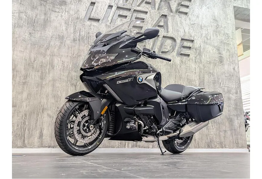 BMW Motorrad K 1600 GT K 1600 GT 1649 см³ (160) 1649 Черный в АВИЛОН. Слайд №1