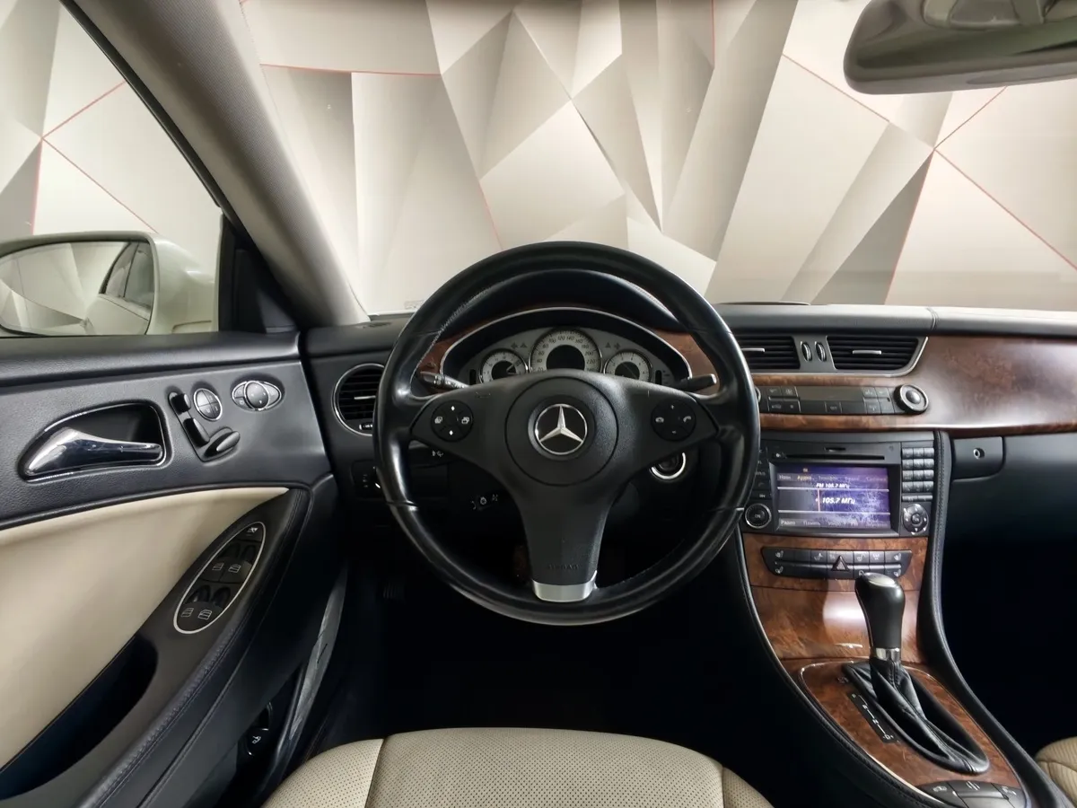 Mercedes-Benz CLS CLS 300 7G-Tronic (231 л.с.) Белый в АВИЛОН. Слайд №20