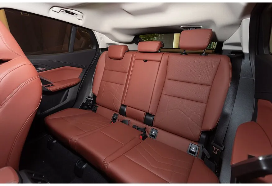 BMW X2 20i xDrive AT (192 л.с.) Серый в АВИЛОН. Слайд №9