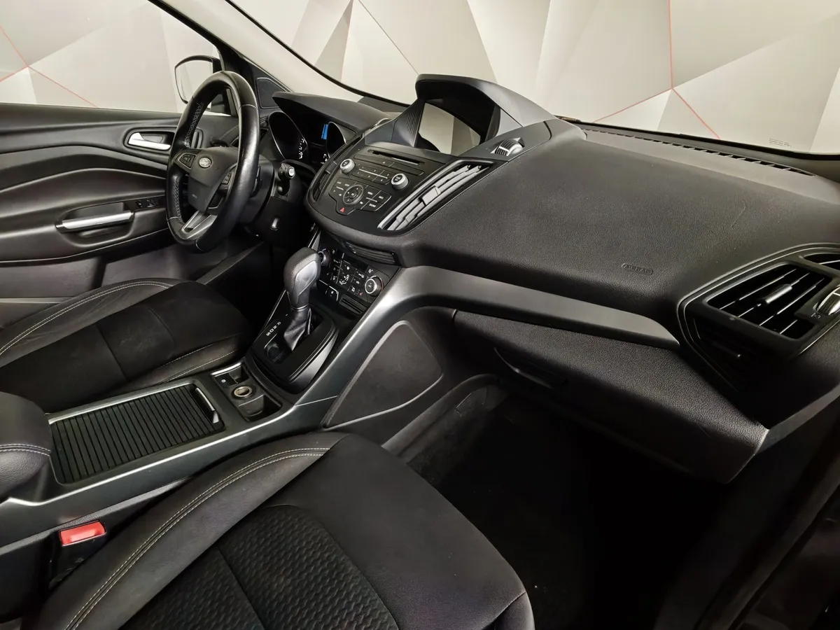 Ford Kuga 2.5 AT (150 л.с.) Trend Черный в АВИЛОН. Слайд №12