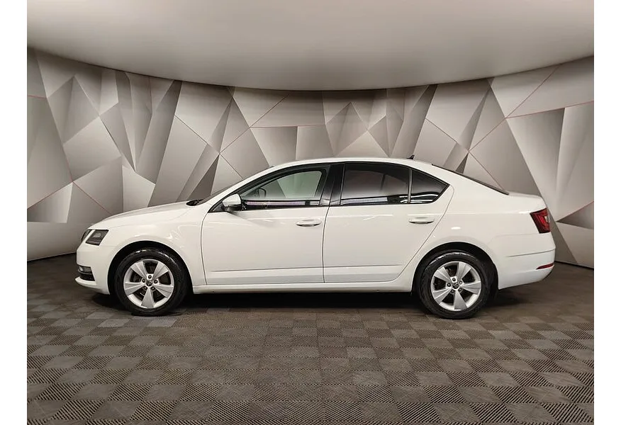 АВИЛОН - Skoda Octavia 1.4 TSI DSG (150 л.с.) Ambition Белый - slide 2