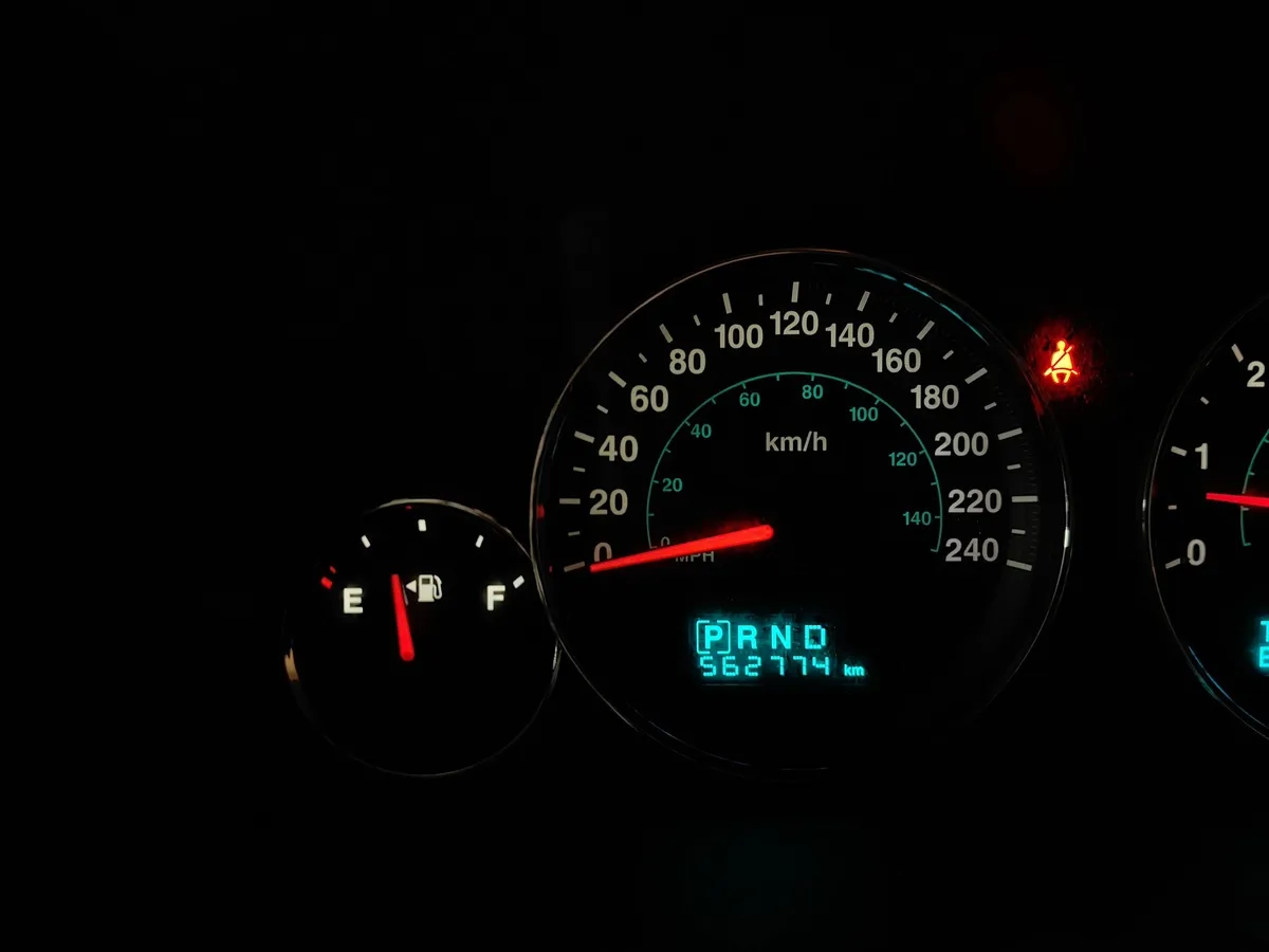 Jeep Commander 3.0 CRD AT AWD (218 л.с.) Черный в АВИЛОН. Слайд №16