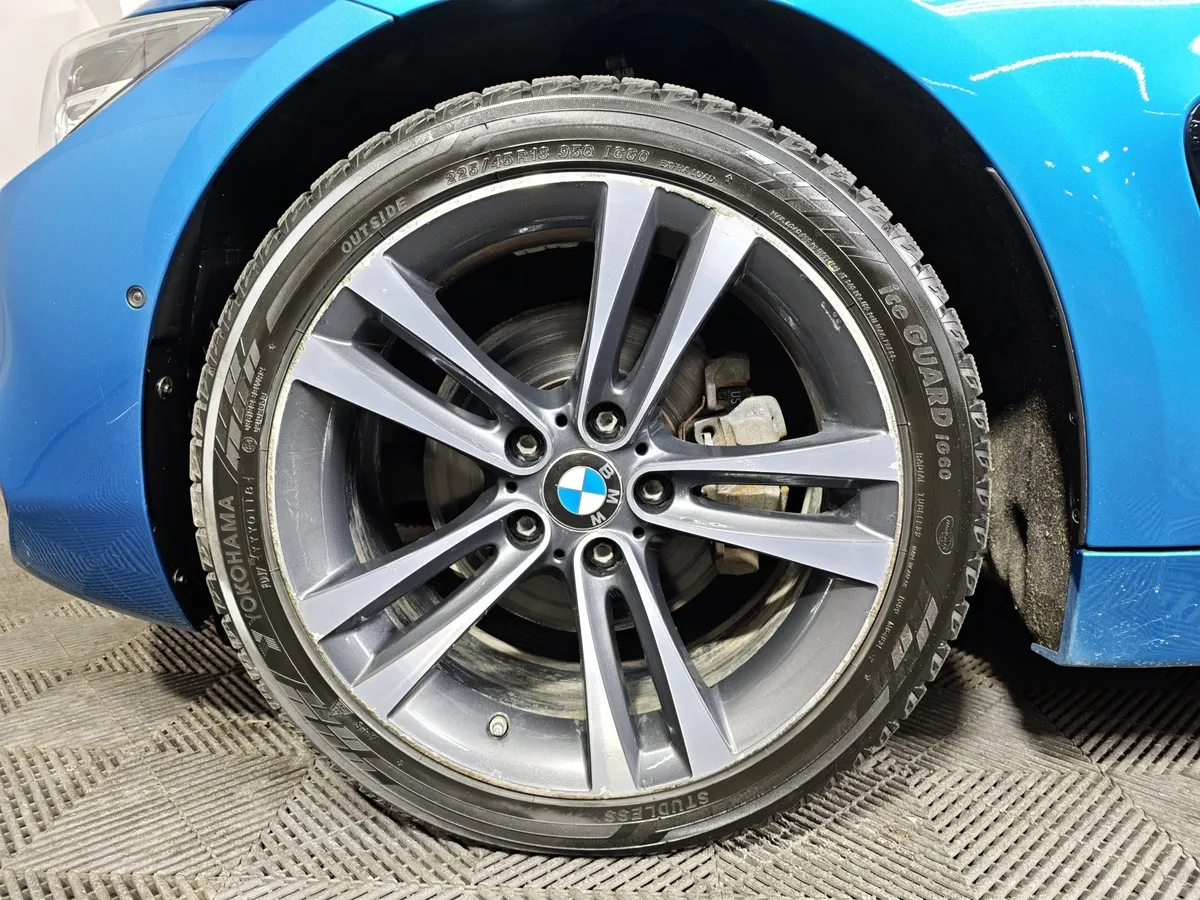 BMW 4 серия 420d xDrive AT (190 л.с.) Luxury Line Синий в АВИЛОН. Слайд №7