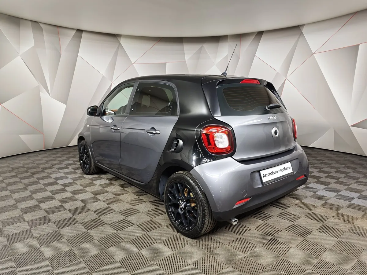 Smart Forfour 0.9 T AMT twinamic (90 л.с.) Серый в АВИЛОН. Слайд №4