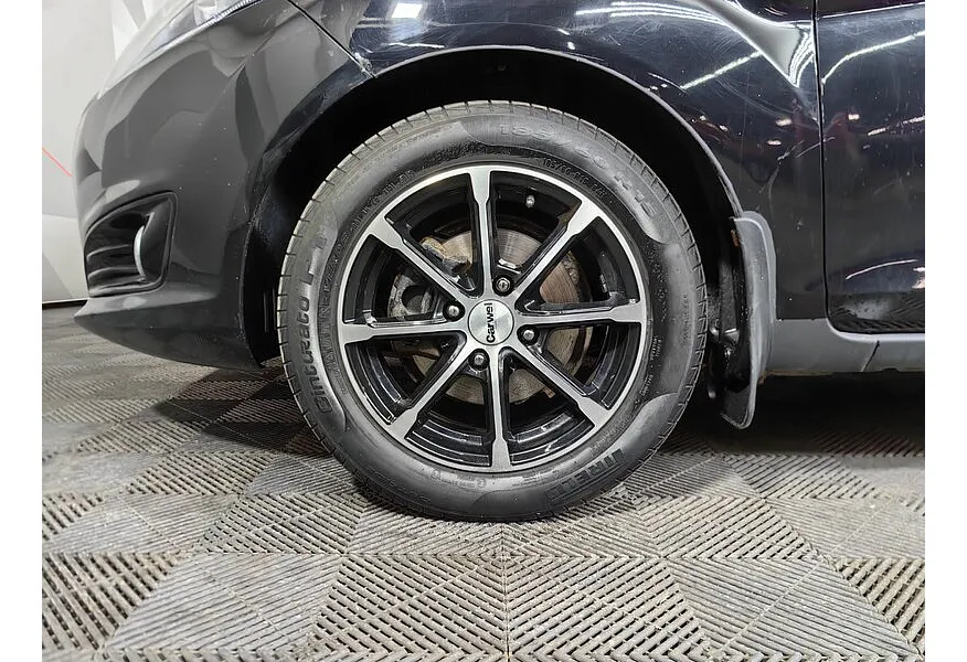 Ford Fiesta 1.4 MT (96 л.с.) Trend Черный в АВИЛОН. Слайд №9