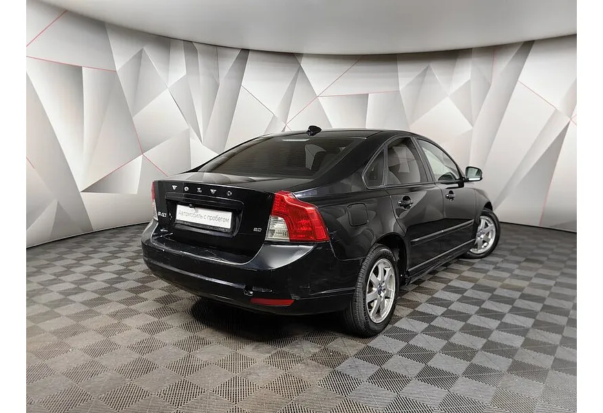 Volvo S40 2.0 Powershift (145 л.с.) Черный в АВИЛОН. Слайд №8