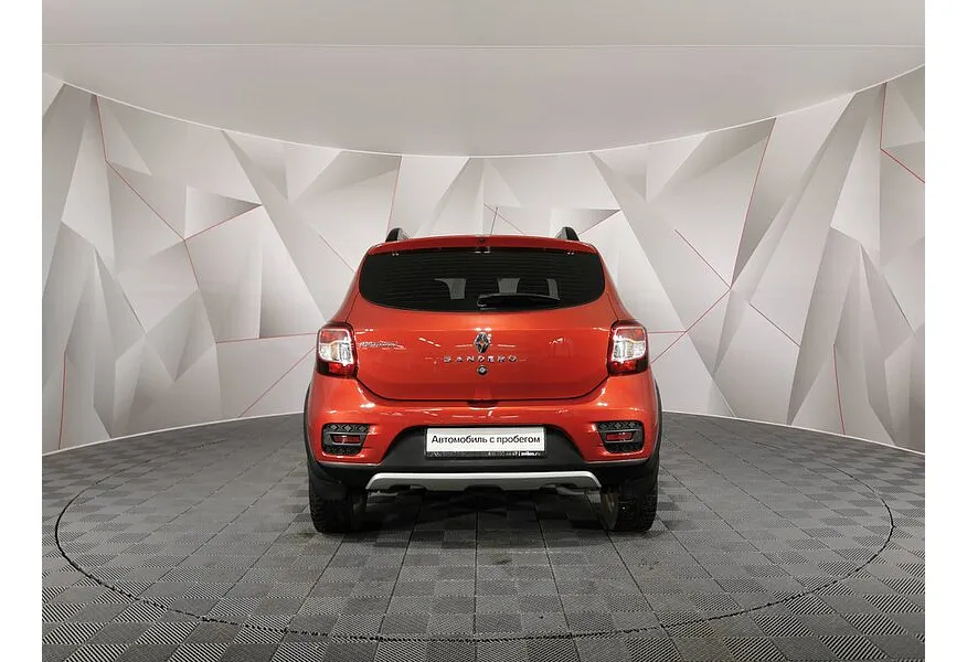 Renault Sandero 1.6 AT (102 л.с.) Drive Красный в АВИЛОН. Слайд №8