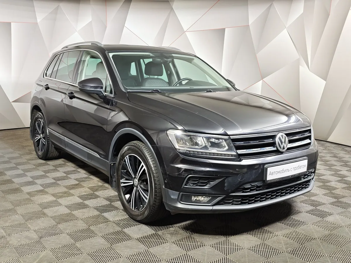 Volkswagen Tiguan 2.0 TSI 4Motion AT (200 л.с.) Sport & Style Черный в АВИЛОН. Слайд №3