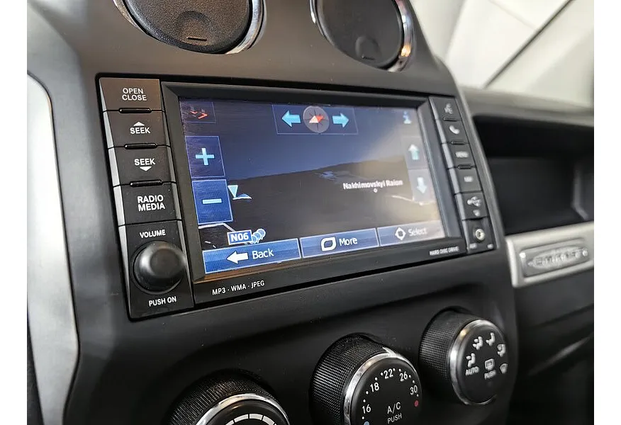 Jeep Compass 2.4 AT AWD (170 л.с.) Limited Синий в АВИЛОН. Слайд №21