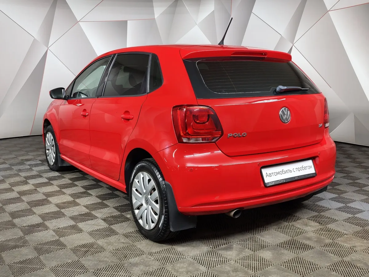 Volkswagen Polo 1.4 DSG (85 л.с.) Comfortline Красный в АВИЛОН. Слайд №4