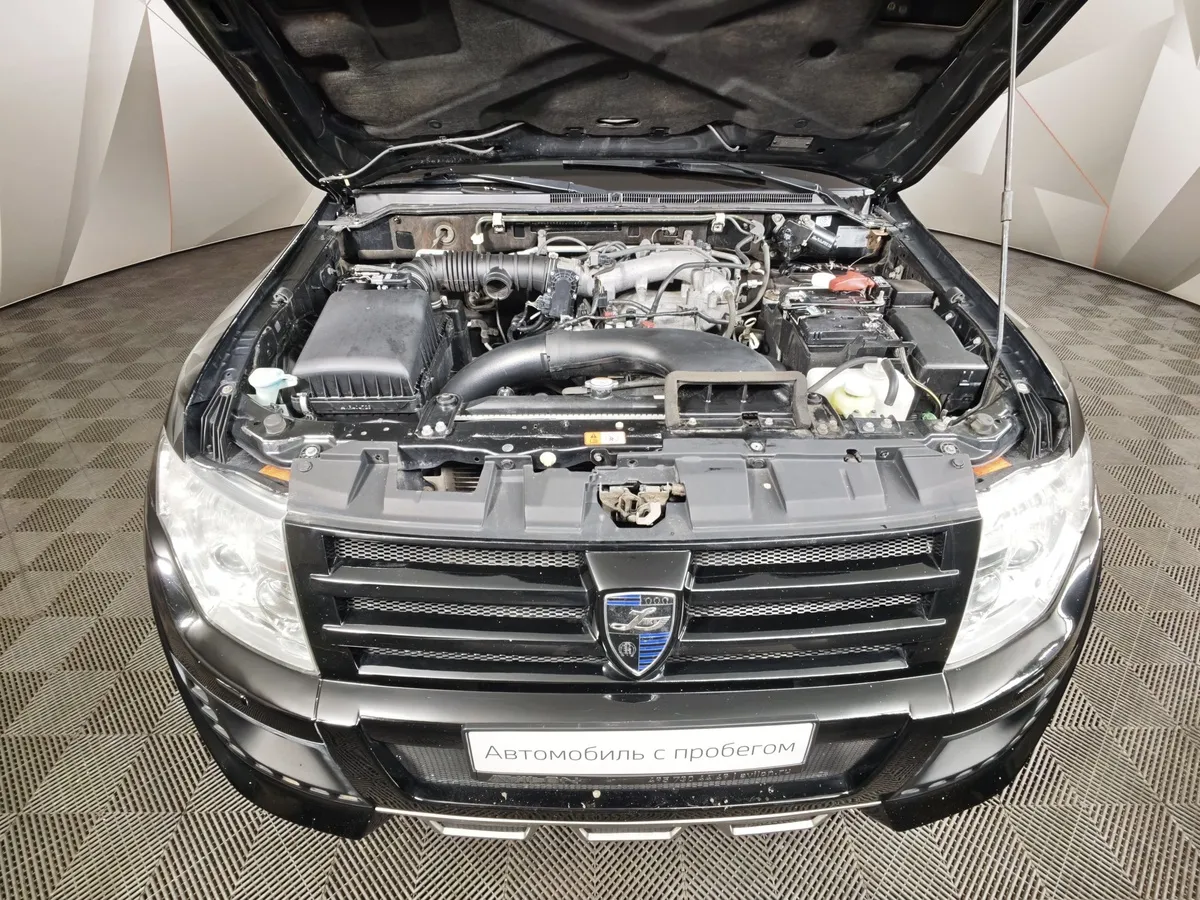 Mitsubishi Pajero 3.0 AT AWD (178 л.с.) Черный в АВИЛОН. Слайд №11