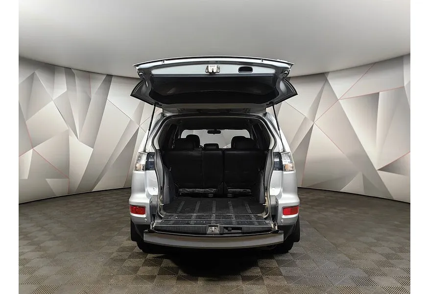 LIVE. Слайд №17