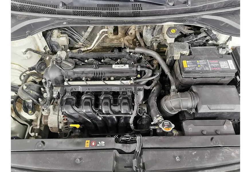 АВИЛОН - Hyundai Solaris 1.6 MT (123 л.с.) Active Plus Белый - slide 16