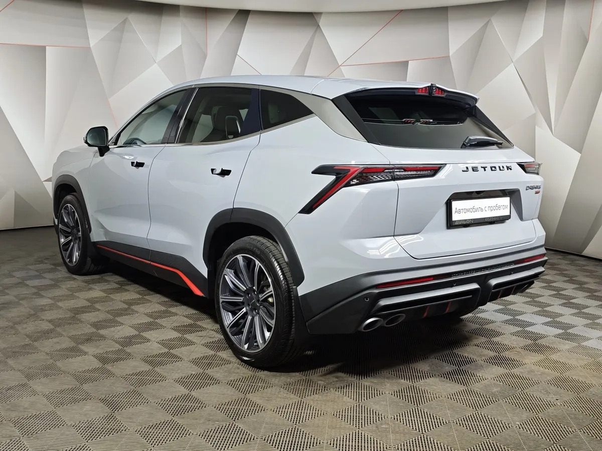 JETOUR Dashing 1.6T AT 4WD (185 л.с.) Sport Серый в АВИЛОН. Слайд №4