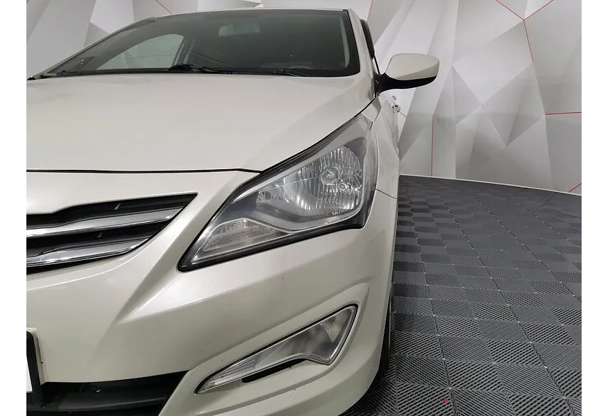 АВИЛОН - Hyundai Solaris 1.6 MT (123 л.с.) Comfort Бежевый - slide 17