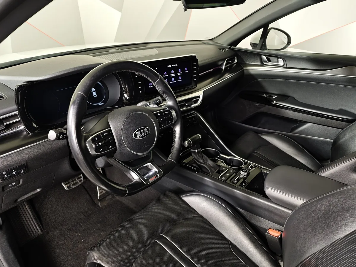 Kia K5 2.5 GDI AT 2WD (194 л.с.) GT Line Plus Белый в АВИЛОН. Слайд №19
