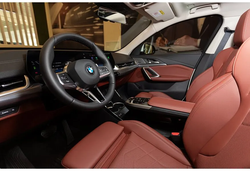 BMW X2 20i xDrive AT (192 л.с.) Серый в АВИЛОН. Слайд №8