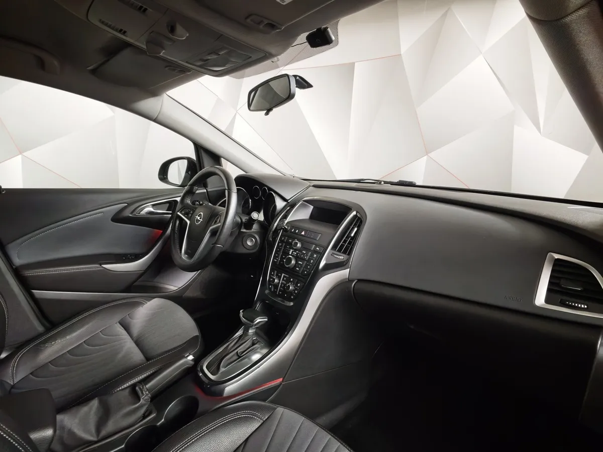 Opel Astra 1.4 Turbo AT (140 л.с.) Коричневый в АВИЛОН. Слайд №12