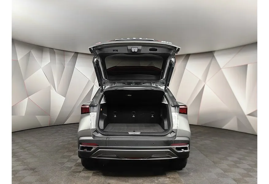 АВИЛОН - Omoda C5 1.5T CVT (147 л.с.) Ultimate (двухцветный, красные элементы экстерьера) Серебристый - slide 16