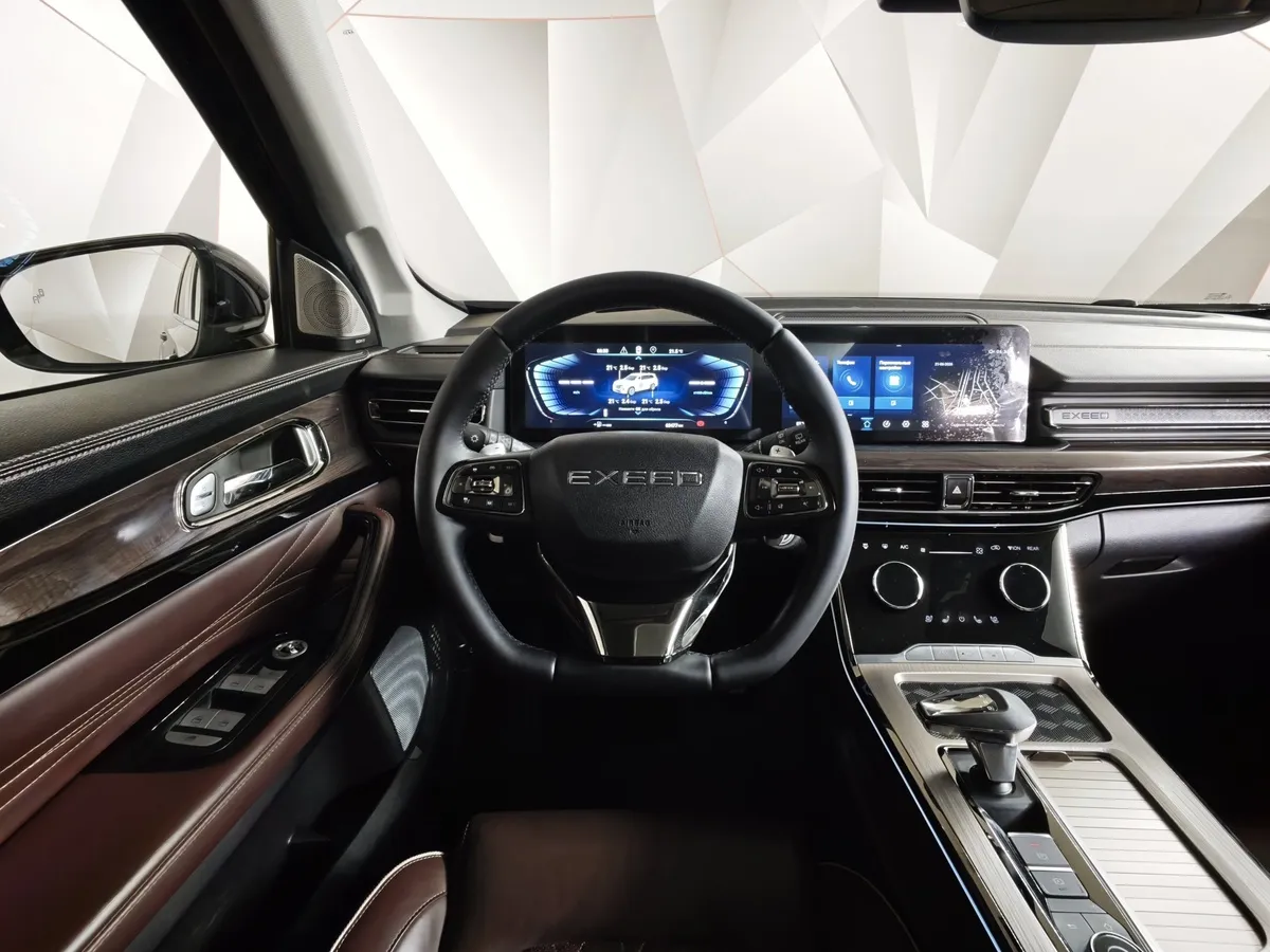 EXEED VX 2.0 AMT AWD (249 л.с.) President Limited Edition Черный в АВИЛОН. Слайд №19